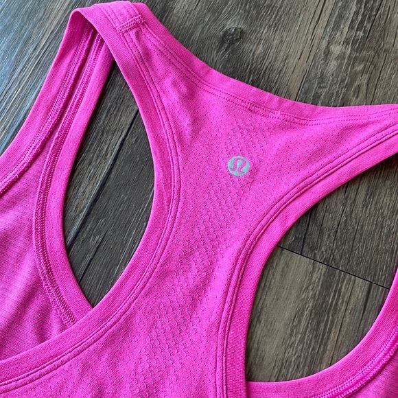 Lululemon Swiftly Tech Racerback - Picture 4 of 5